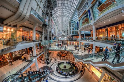 eaton centre toronto website.